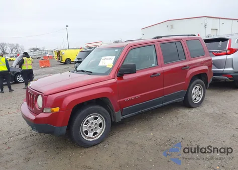 2013 Jeep Patriot Sport z USA, uszkodzony, nr VIN 1C4NJPBA8DD187133